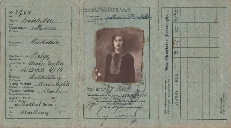 Carte d'identité de Maria DESCHILDRE - 1939